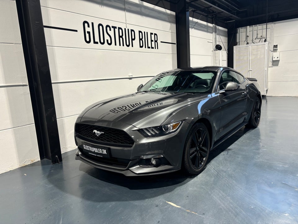 Ford Mustang 2,3 EcoBoost Fastback 2d