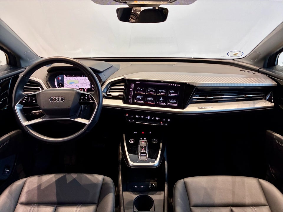 Audi Q4 e-tron 40 S-line 5d