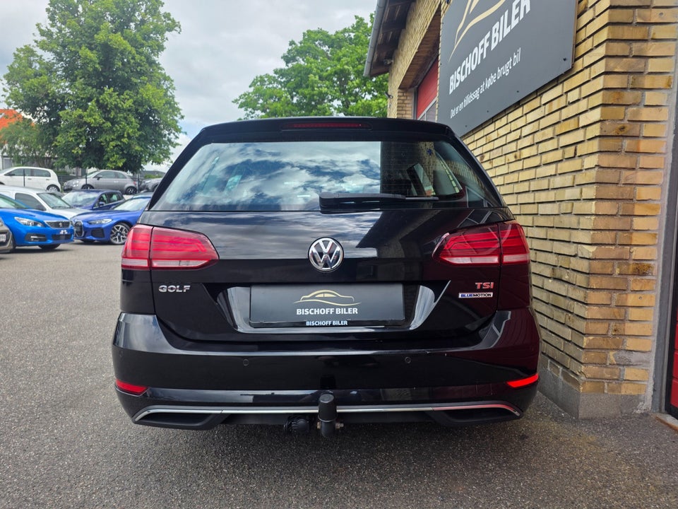 VW Golf VII 1,5 TSi 130 Comfortline Variant 5d