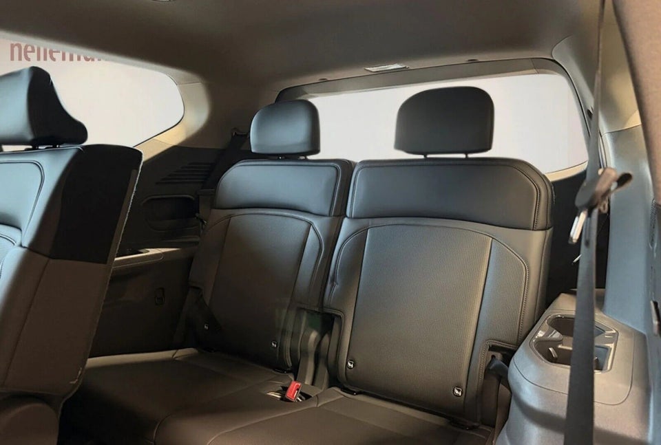 Kia EV9 76 Standard Range Upgrade RWD 7prs 5d