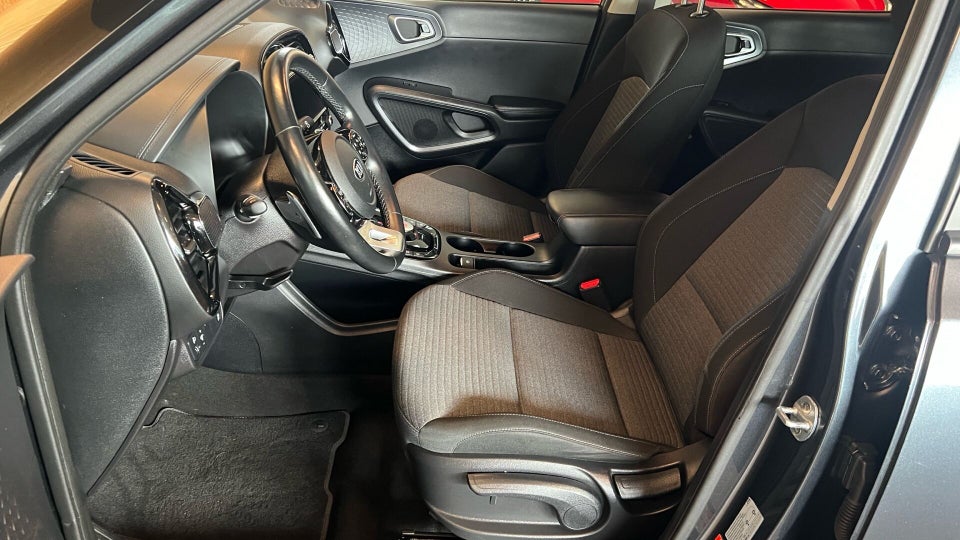 Kia e-Soul 64 Advance 5d