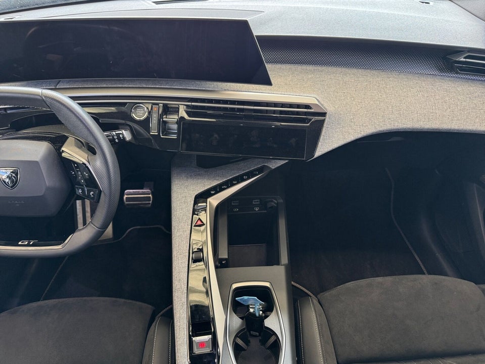 Peugeot e-5008 77 GT 7prs 5d