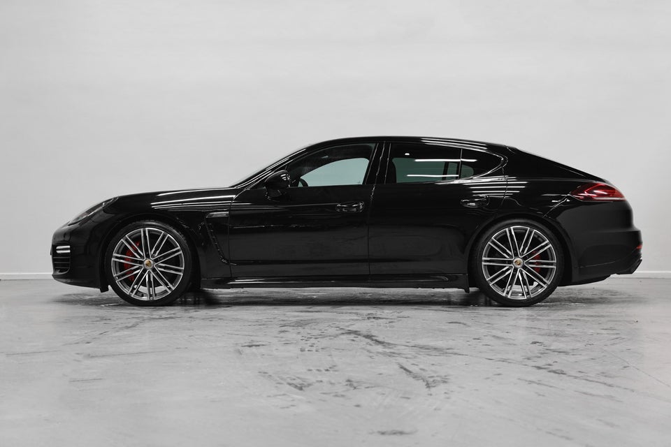 Porsche Panamera GTS 4,8 PDK 5d