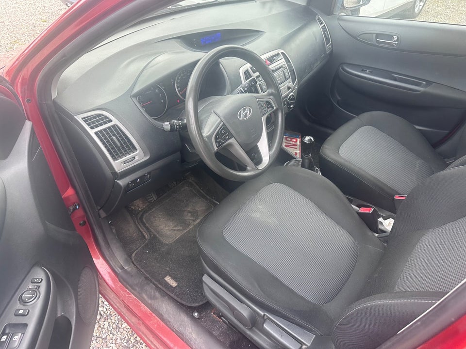 Hyundai i20 1,25 Comfort 5d
