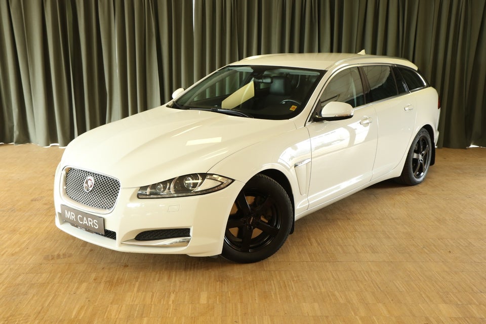Jaguar XF 2,2 D 163 Luxury Sportbrake aut. 5d