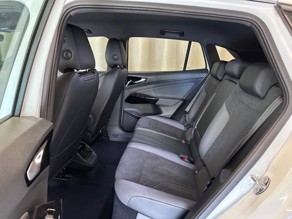 VW ID.4 52 Pure Performance 5d