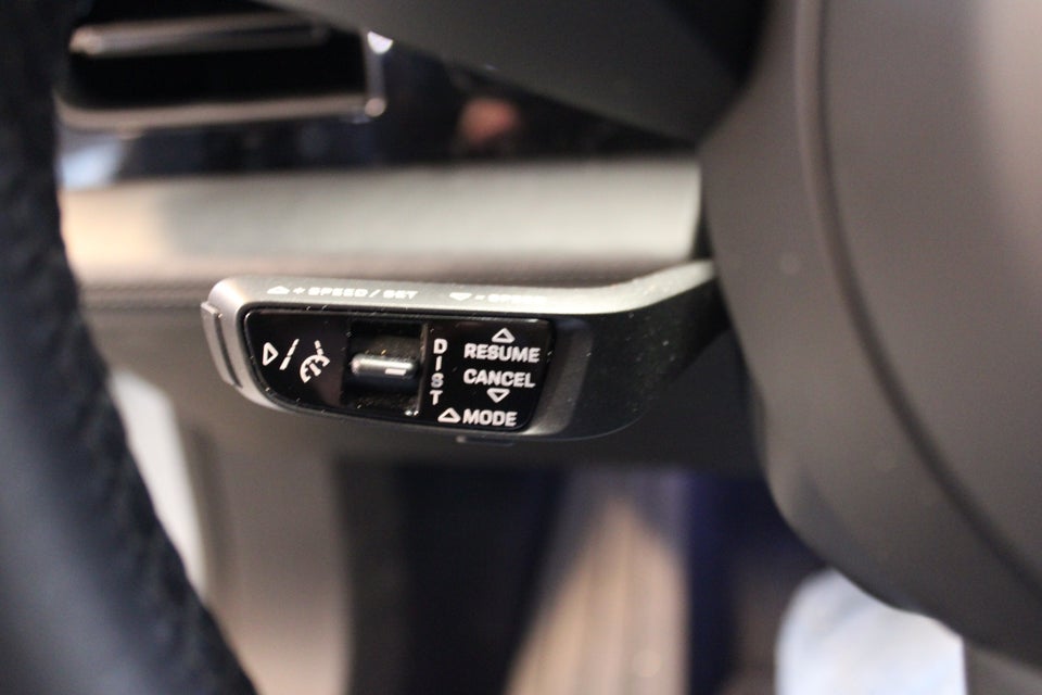 Porsche Taycan Performance+ 4d