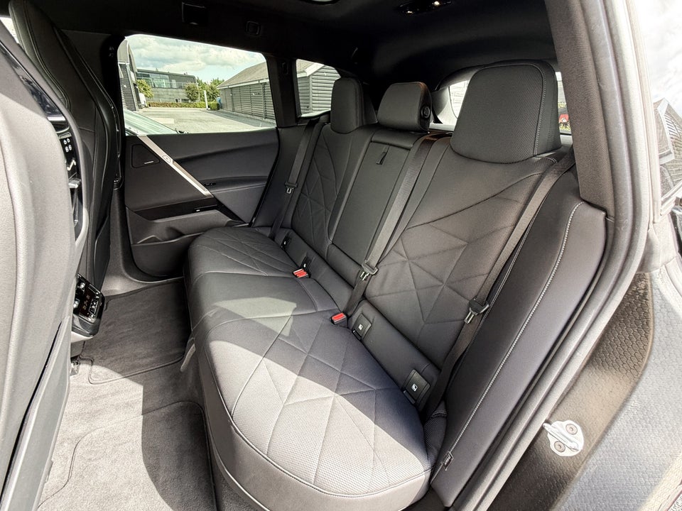 BMW iX xDrive40 Sport 5d