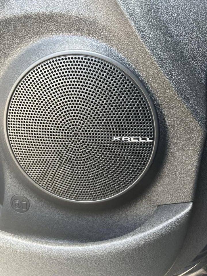 Hyundai Kona 39 EV Essential 5d