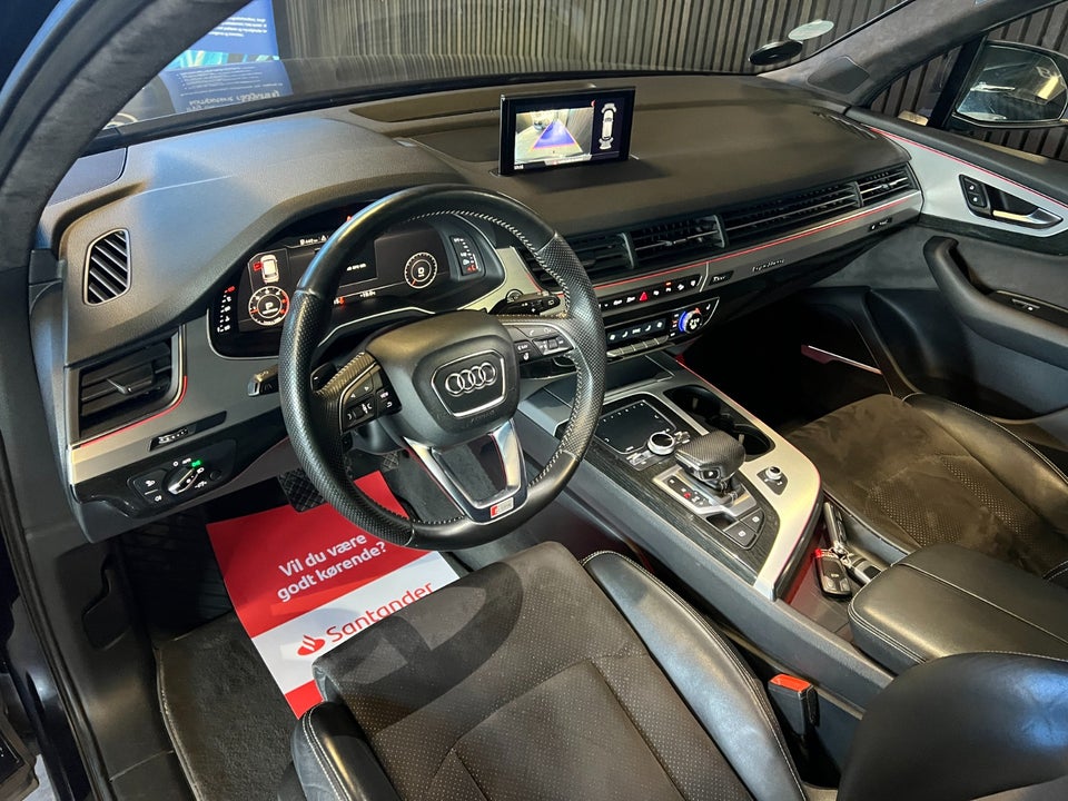 Audi Q7 3,0 TDi 272 quattro Tiptr. 7prs 5d