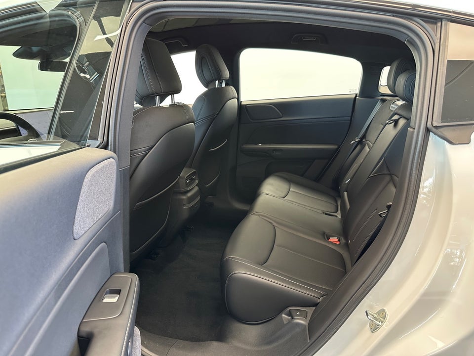 Xpeng G6 Performance 5d