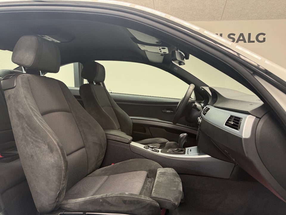 BMW 320d 2,0 Coupé Steptr. 2d