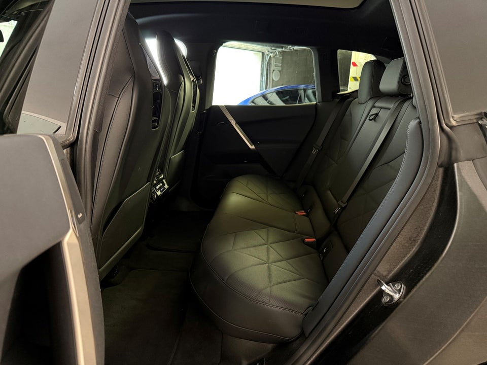 BMW iX xDrive40 Supercharged 5d