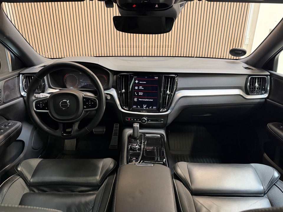 Volvo V60 2,0 T6 ReCharge R-Design aut. AWD 5d