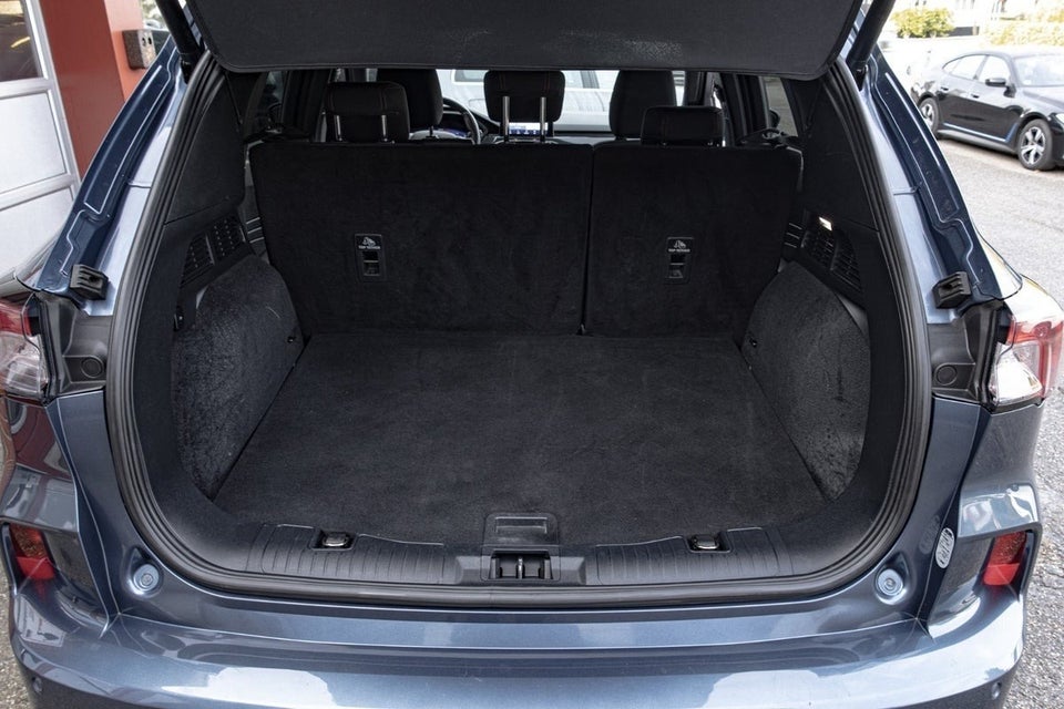 Ford Kuga 2,5 PHEV ST-Line CVT 5d