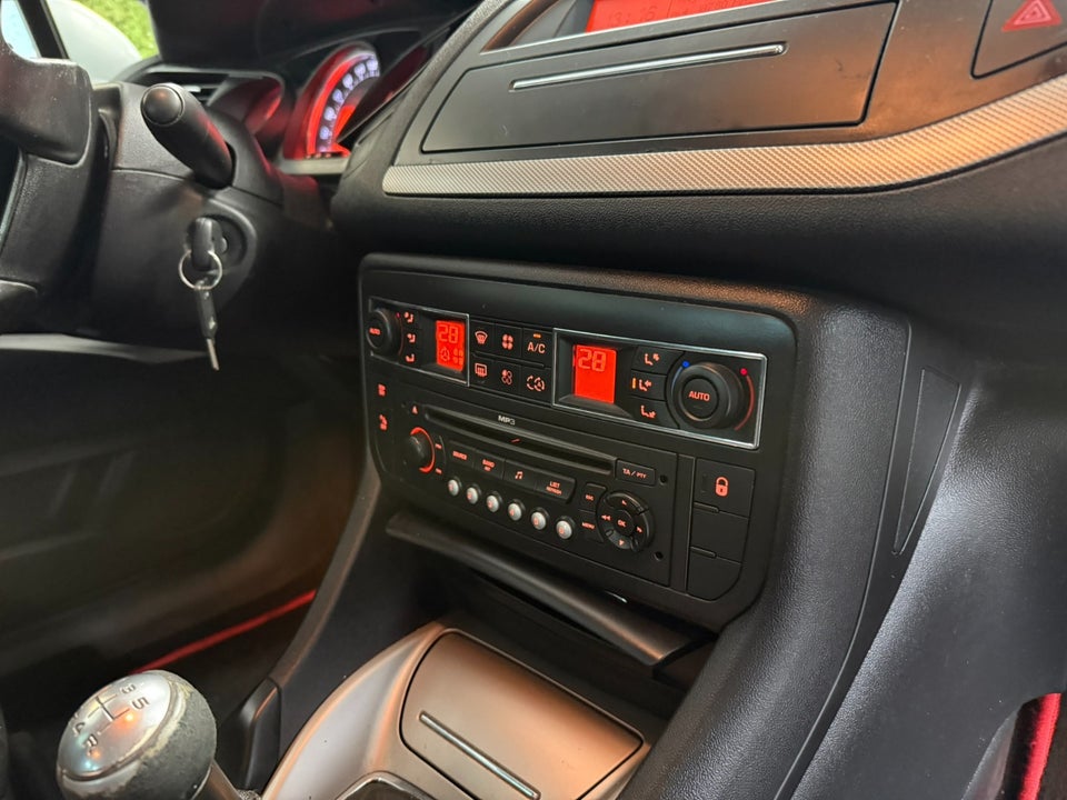 Citroën C5 1,8i 16V Advance Weekend 5d