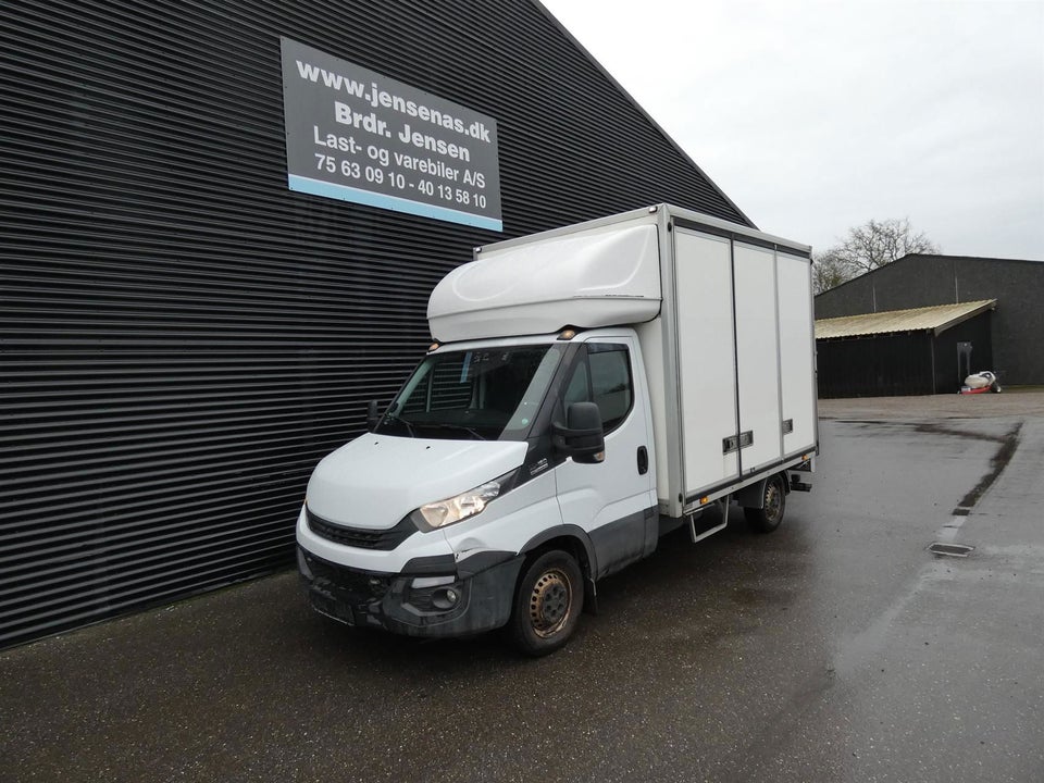 Iveco Daily 2,3 35S16 Alukasse m/lift AG8 2d