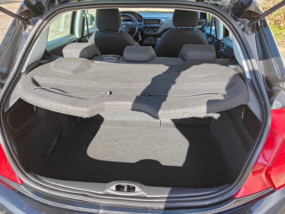 Peugeot 208 1,0 VTi Active 5d