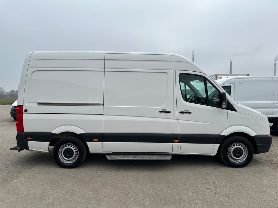 VW Crafter 2,0 TDi 163 Kassevogn L