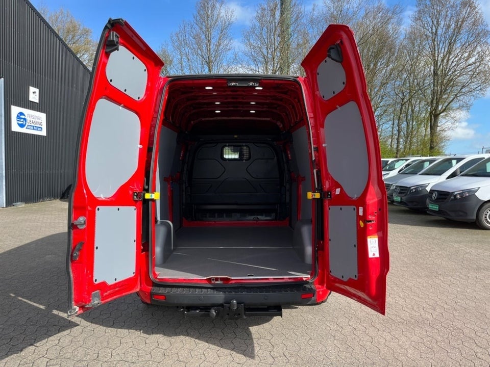 Ford Transit Custom 300L 2,0 TDCi 130 Trend