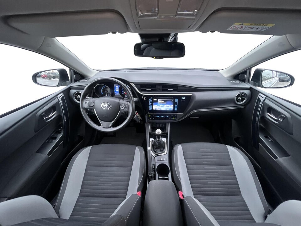 Toyota Auris 1,2 T T2 Comfort 5d