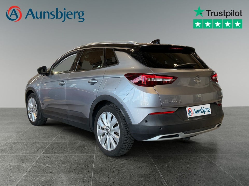 Opel Grandland X 1,6 Hybrid4 Ultimate aut. 5d