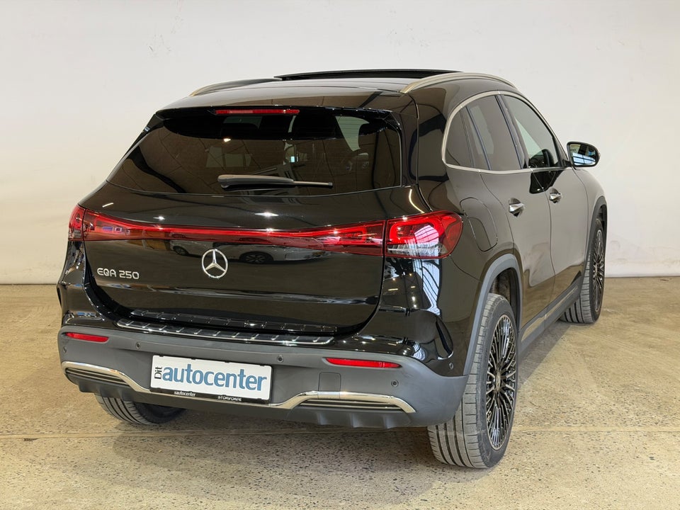 Mercedes EQA250 AMG Line 5d