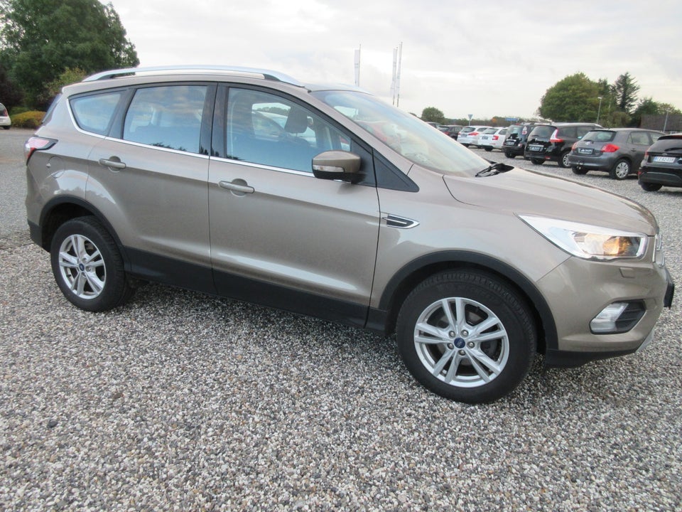 Ford Kuga 1,5 TDCi 120 Trend+ 5d