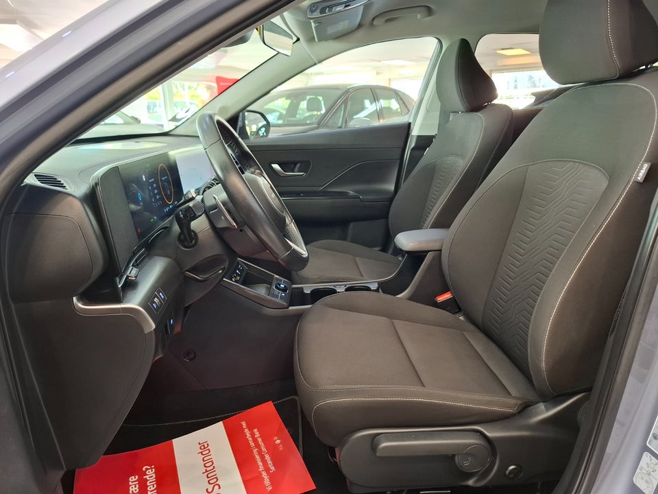 Hyundai Kona 48 EV Essential 5d