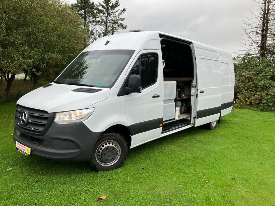 Mercedes Sprinter 519 3,0 CDi A4 Kassevogn RWD