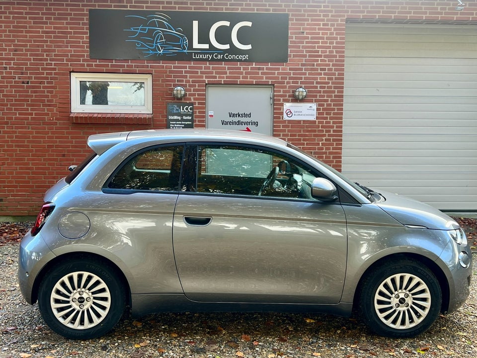 Fiat 500e 42 Icon 3d