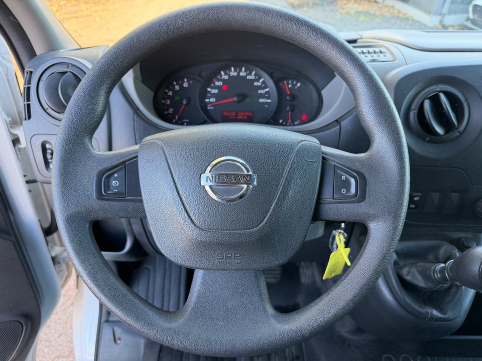 Nissan NV400 2,3 dCi 125 L2H2 Comfort Van