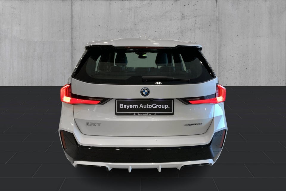 BMW iX1 xDrive30 M-Sport 5d