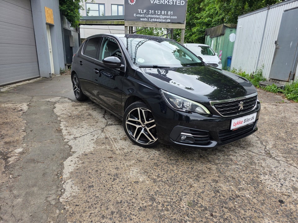 Peugeot 308 1,6 BlueHDi 120 Active 5d