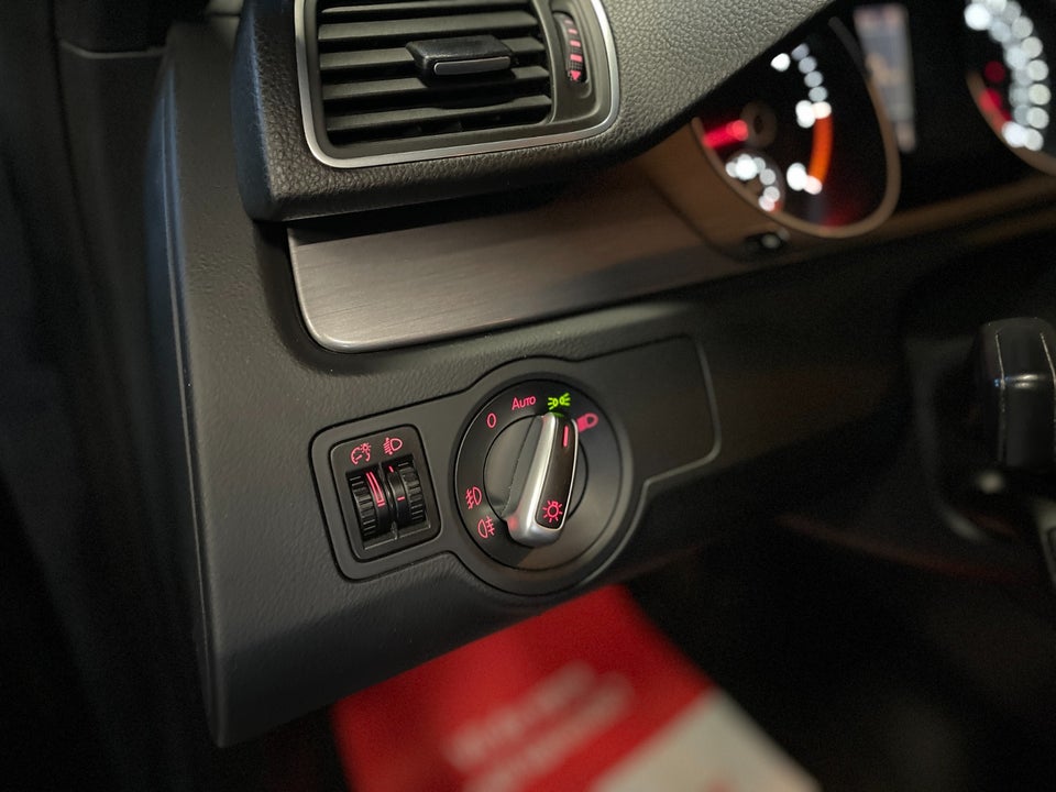 VW Passat 1,6 TDi 105 Comfortline Variant BMT 5d