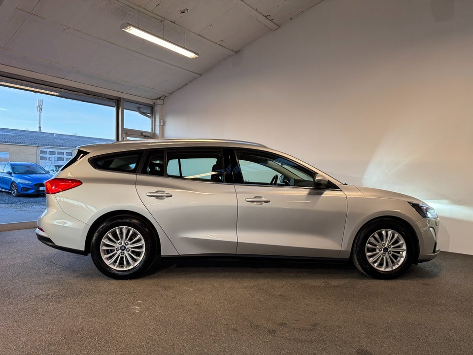 Ford Focus 1,5 EcoBlue Titanium stc. aut. 5d