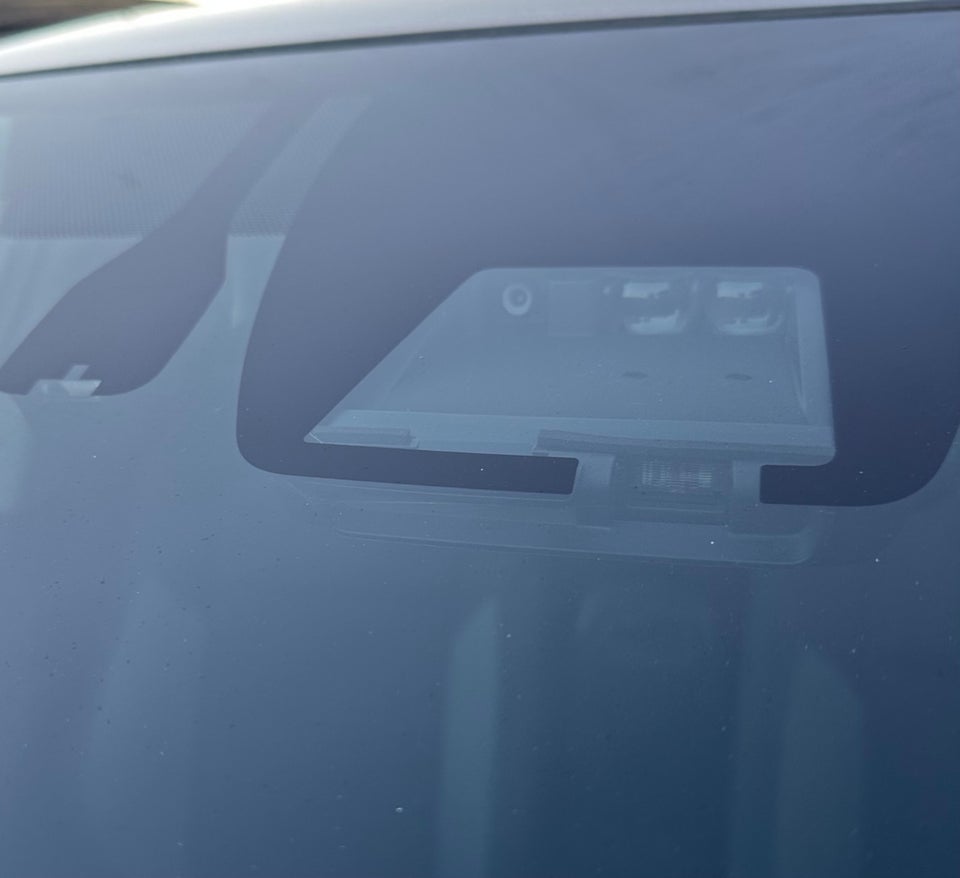 Toyota Auris 1,8 Hybrid H2 Premium Comfort CVT 5d