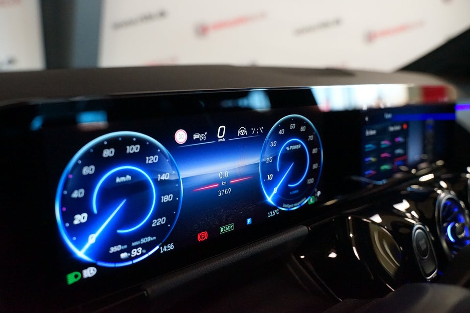 Mercedes EQA250+ Progressive 5d