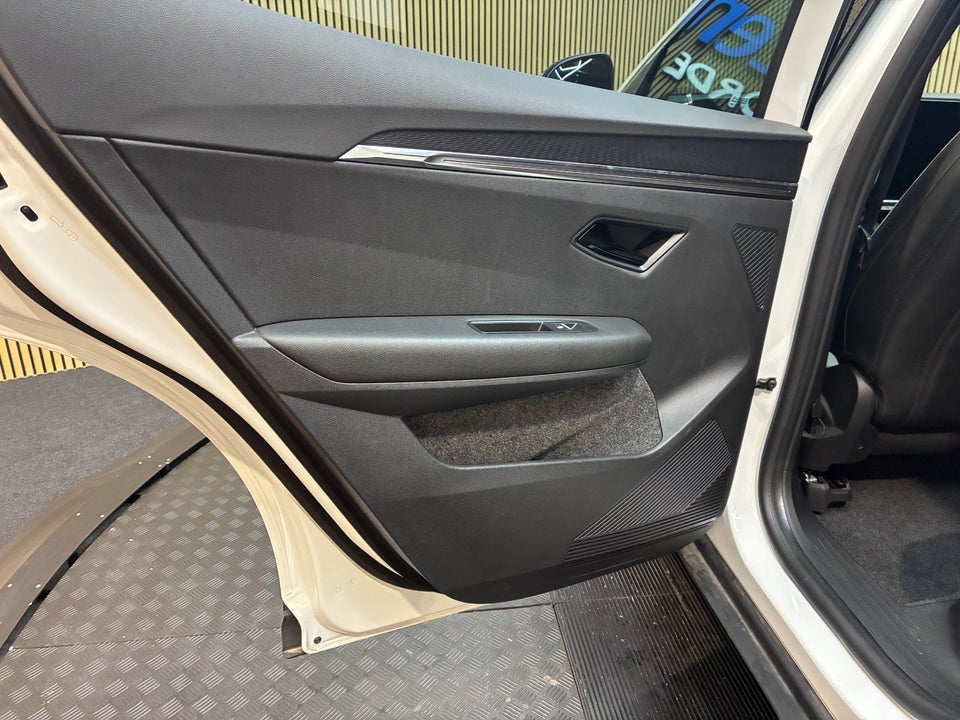 Renault Scenic E-Tech 87 Techno 5d