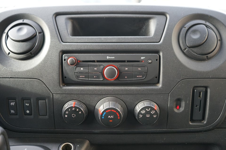 Renault Master III T35 2,3 dCi 150 L2H2 Kølevogn aut.