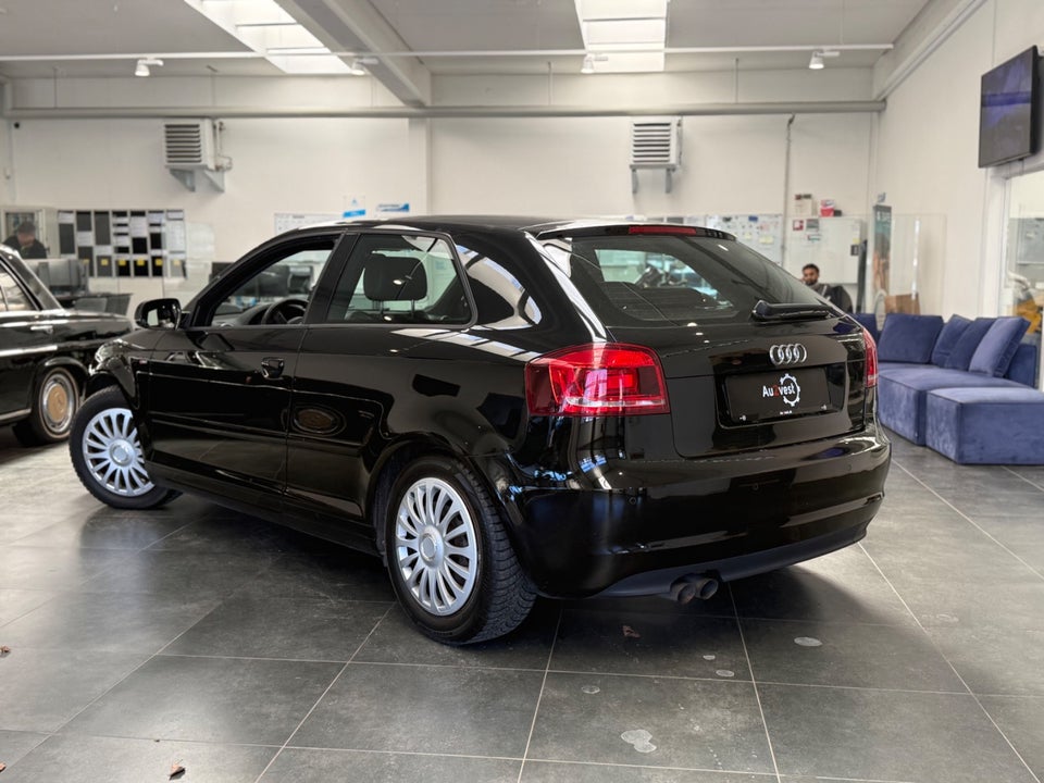 Audi A3 1,4 TFSi Ambiente 3d