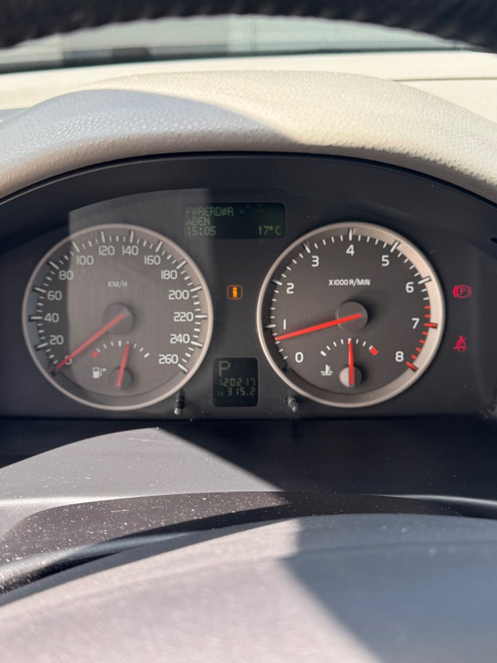 Volvo V50 2,4i Summum aut. 5d