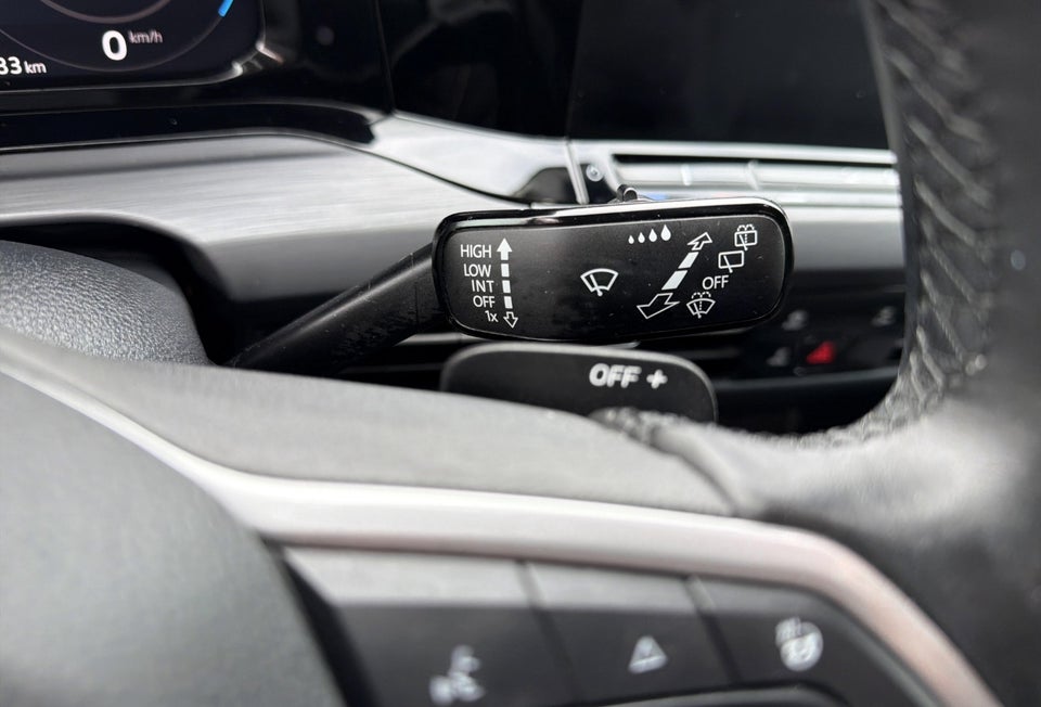 VW Golf VIII 1,5 eTSi 150 Style DSG 5d