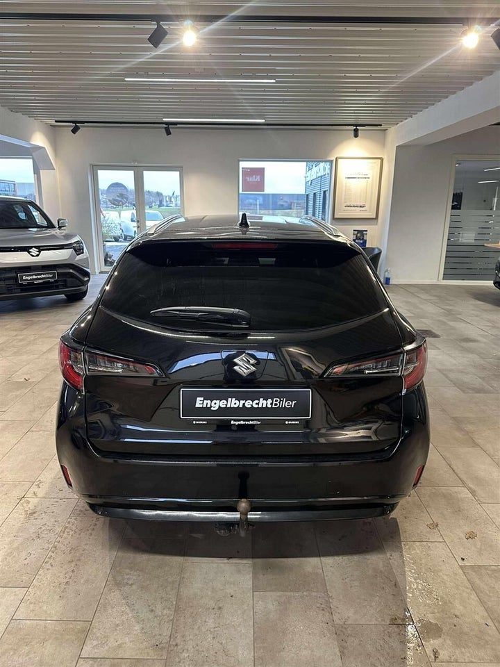 Suzuki Swace 1,8 HEV Active stc. e-CVT 5d