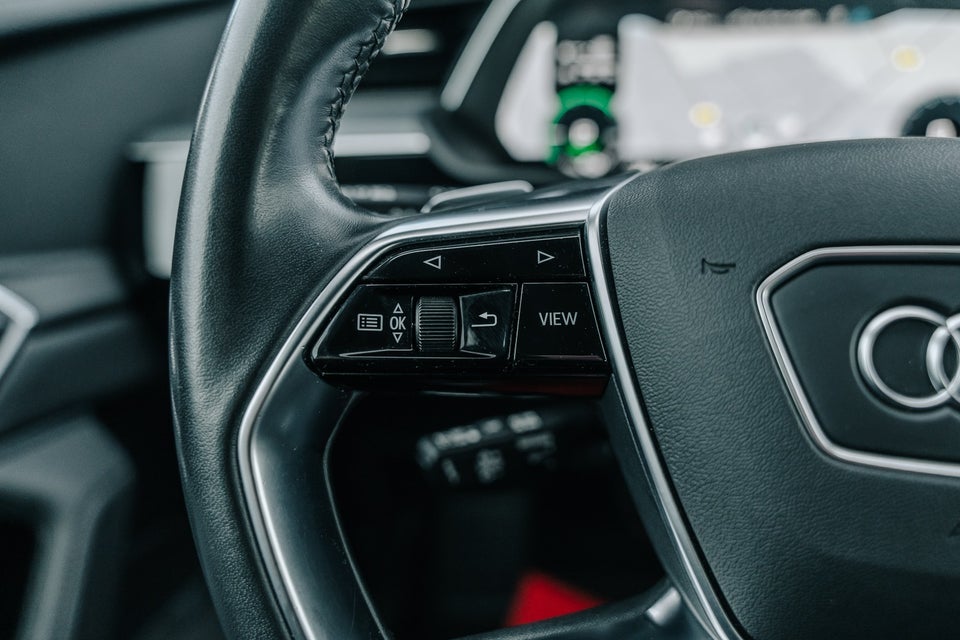 Audi e-tron 55 Advanced Prestige quattro 5d