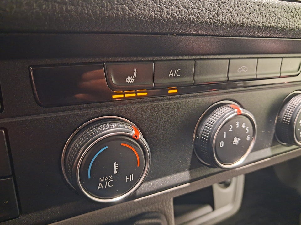 VW Crafter 35 2,0 TDi 177 Db.Kab m/lad L4