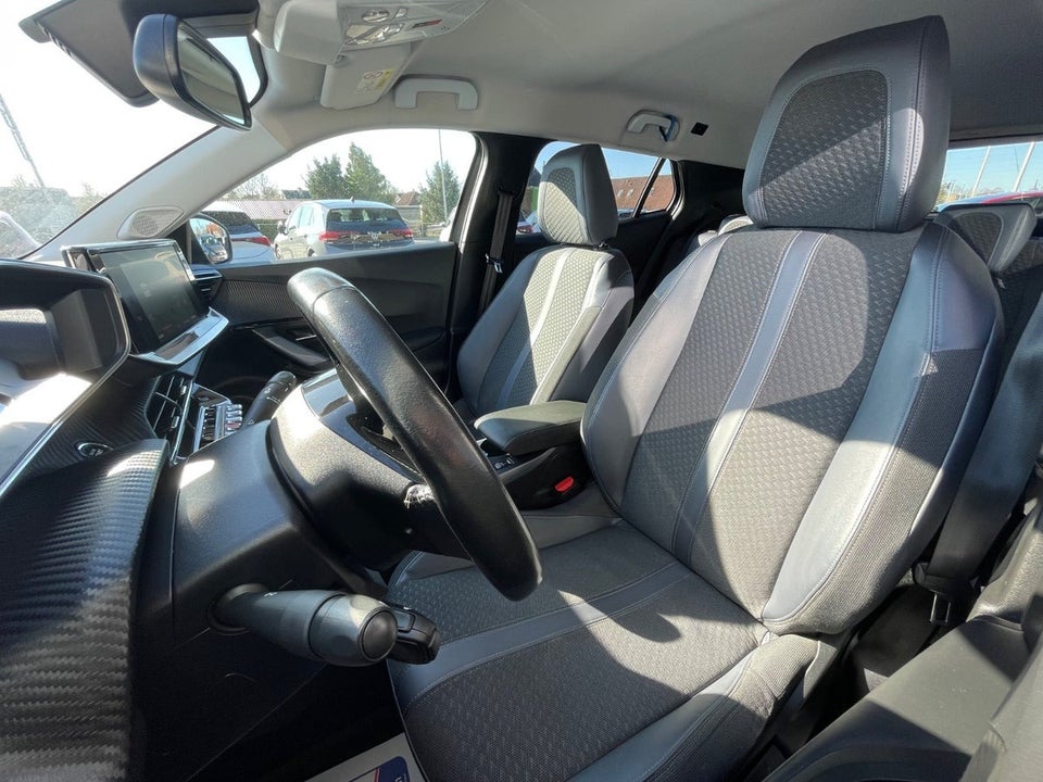 Peugeot 2008 1,5 BlueHDi 100 Allure Pack 5d