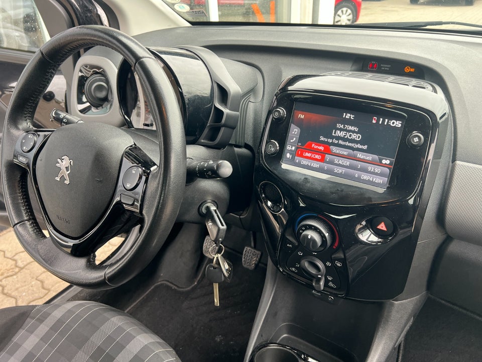 Peugeot 108 1,0 e-VTi 72 Allure+ 5d