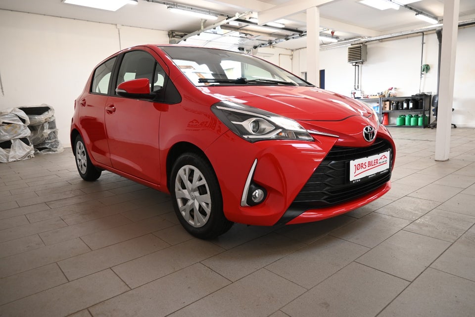 Toyota Yaris 1,0 VVT-i T2 5d