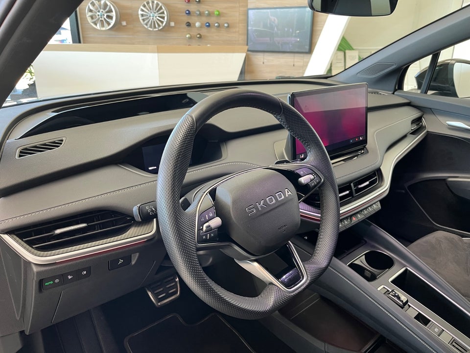 Skoda Enyaq 85x iV Sportline Maxx 5d